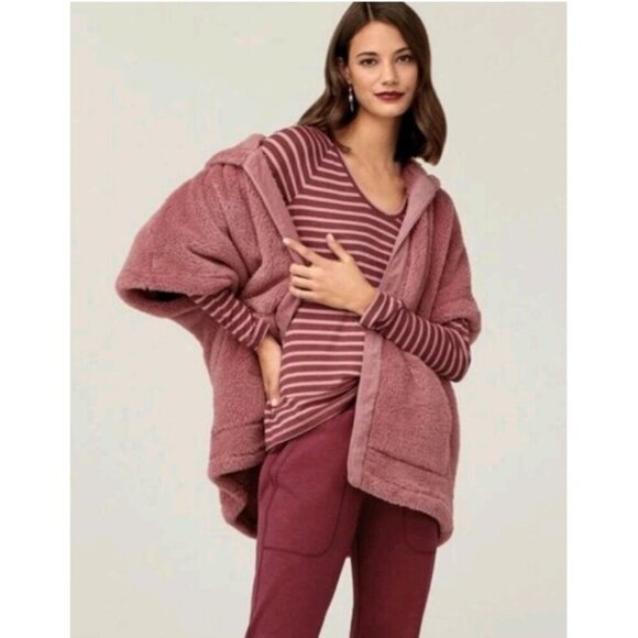 CAbi Embrace Topper Hooded Fleece Jacket Zip Front Women Large 4121 Dusty Rose - Picture 1 of 13